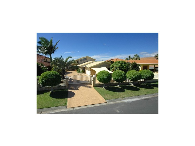 40 Fitzwilliam Street, Carrara QLD 4211