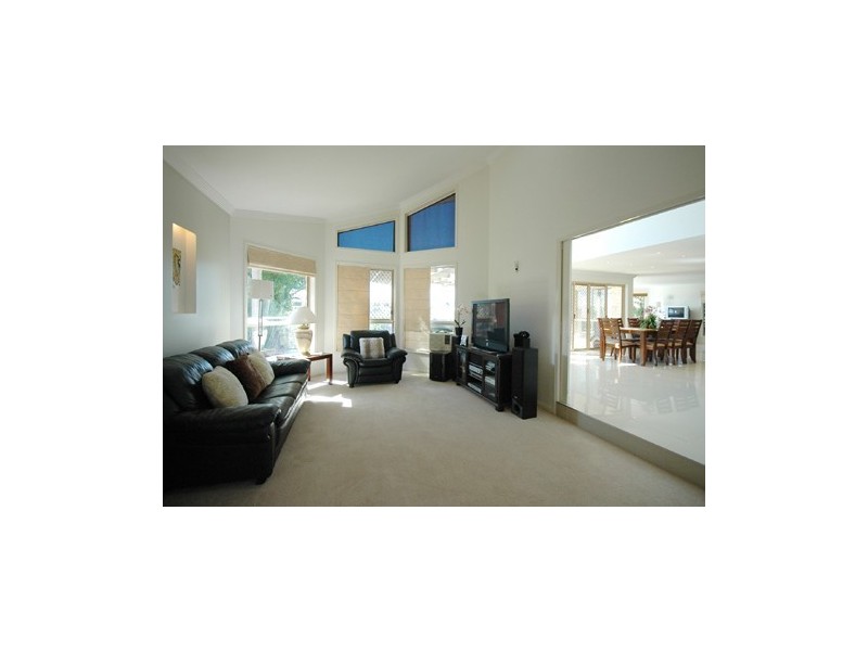 40 Fitzwilliam Street, Carrara QLD 4211