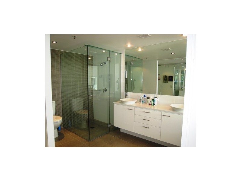 1209/33 TE Peters Drive, Broadbeach Waters QLD 4218