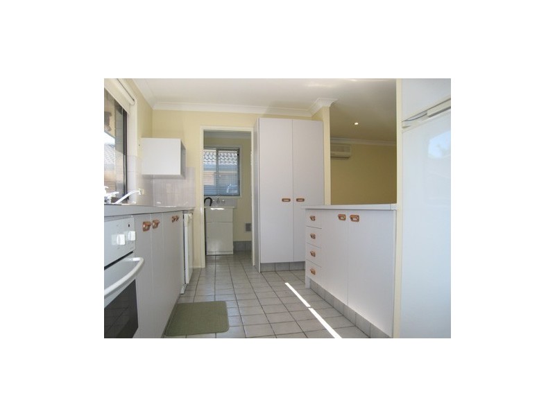 28 Wyuna Street, Broadbeach Waters QLD 4218