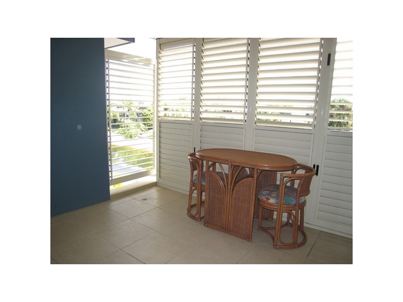 7 Miami Key, Broadbeach Waters QLD 4218