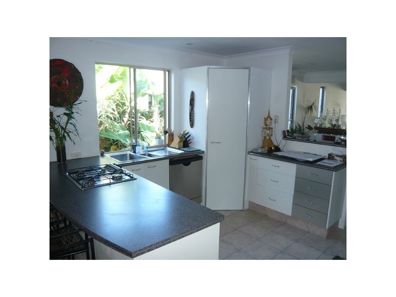 341 Monaco Street, Broadbeach Waters QLD 4218