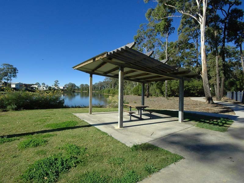 13 Tindari Place, Varsity Lakes QLD 4227