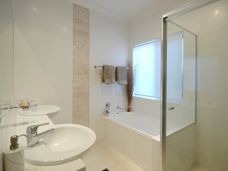 13 Tindari Place, Varsity Lakes QLD 4227