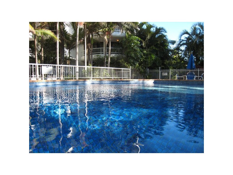 92/85 Old Burleigh Road, Surfers Paradise QLD 4217