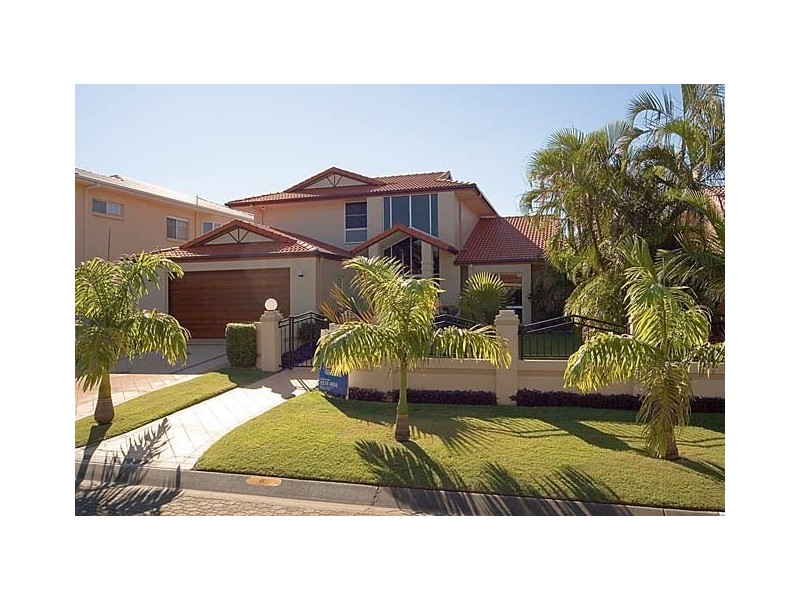 6 Montego Court, Mermaid Waters QLD 4218