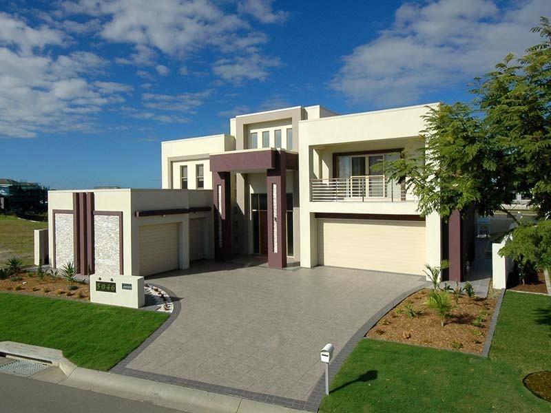 5046 Emerald Islands Drive, Carrara QLD 4211