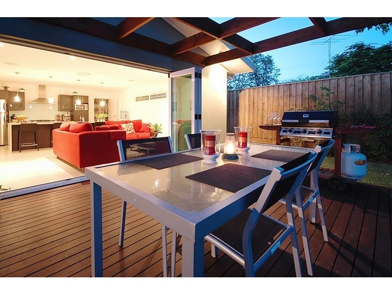 100 Rio Vista Boulevard, Broadbeach Waters QLD 4218