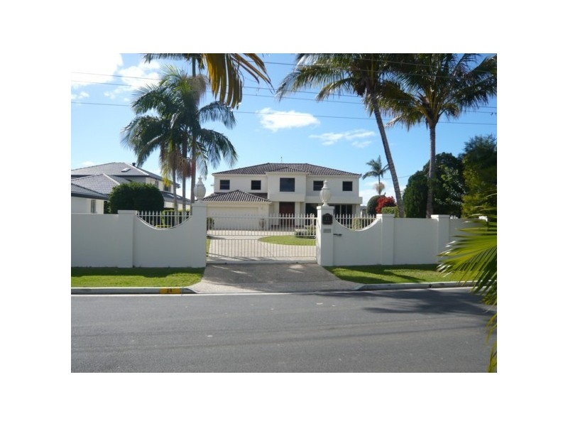 24 Garden Grove, Carrara QLD 4211