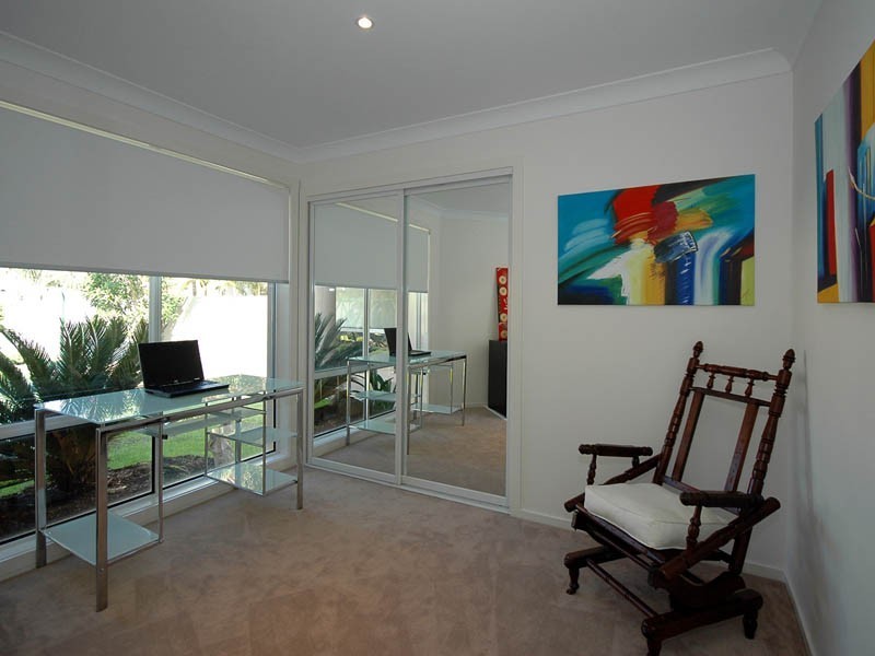 10 Montego Court, Mermaid Waters QLD 4218