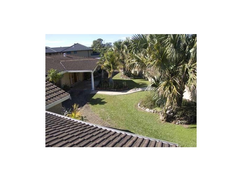 15 Cypress Drive West, Broadbeach Waters QLD 4218