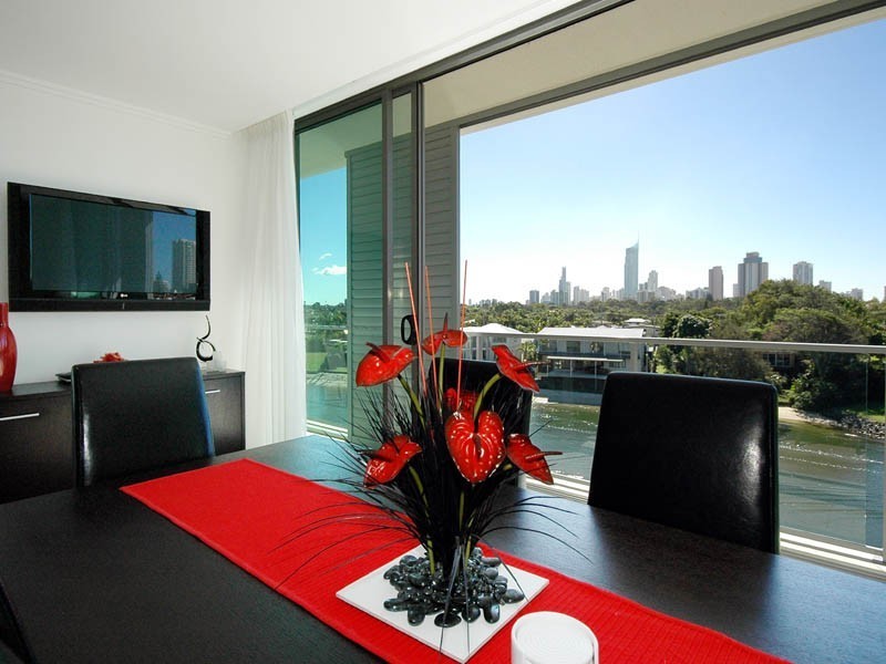 1309/33 T E Peters Drive, Broadbeach QLD 4218