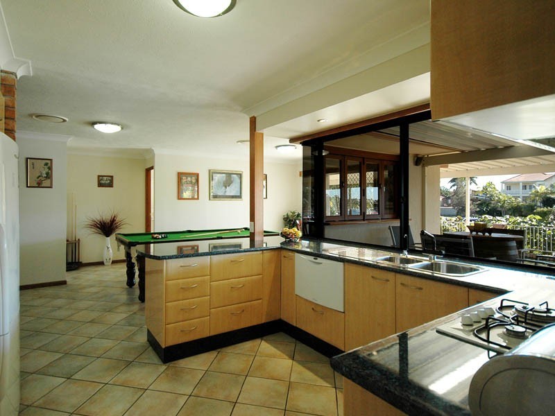 45 Witt Avenue, Carrara QLD 4211