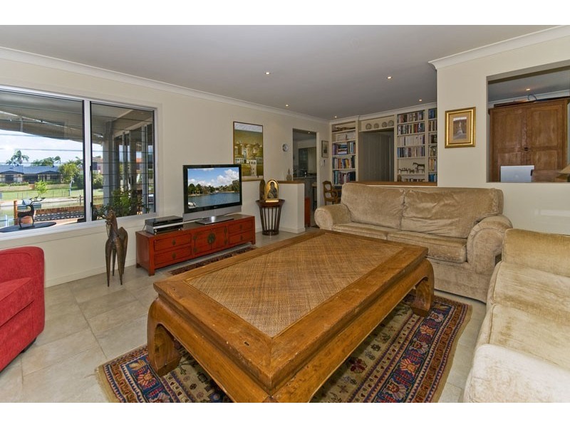 79 River Crescent, Broadbeach Waters QLD 4218