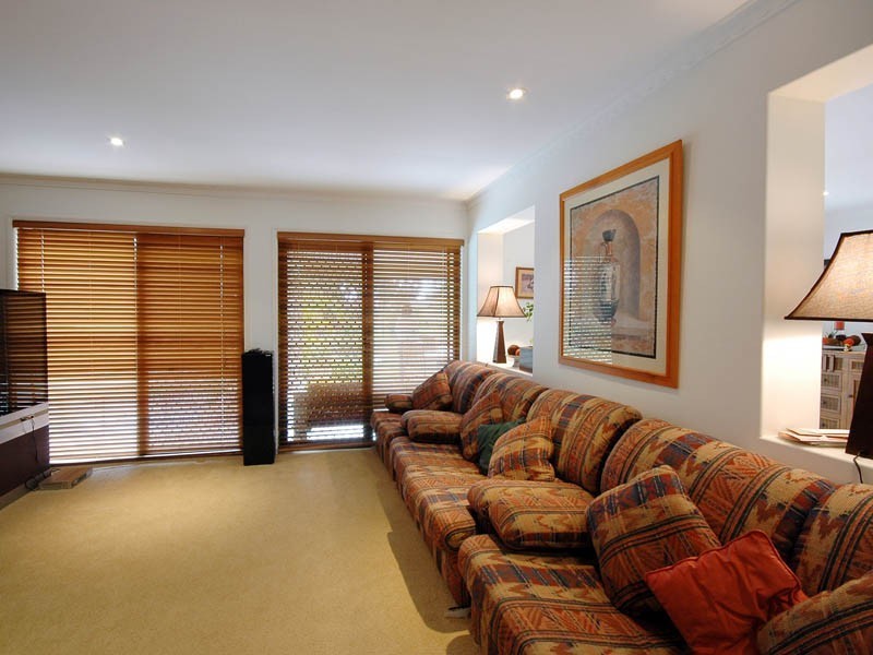 13A Garden Grove, Carrara QLD 4211
