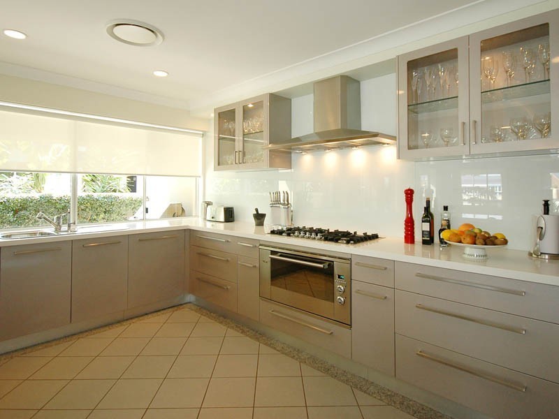 343 Monaco Street, Broadbeach Waters QLD 4218