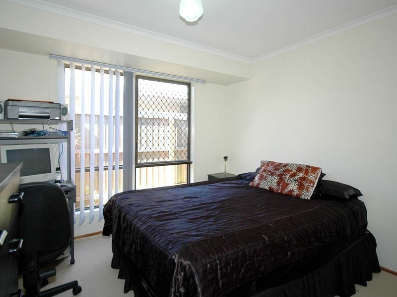 13 Huon Street, Broadbeach Waters QLD 4218