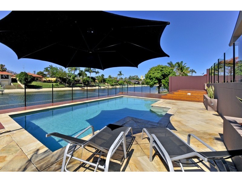 23 Delungra Street, Broadbeach Waters QLD 4218