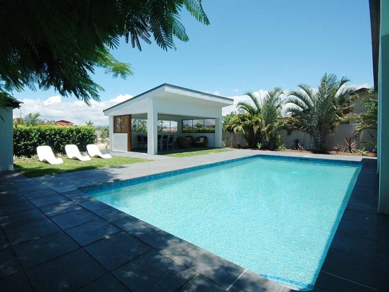 7 Rudd Street, Broadbeach Waters QLD 4218