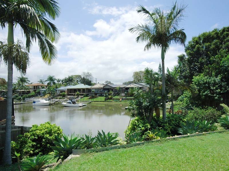 7 Fitzwilliam Street, Carrara QLD 4211