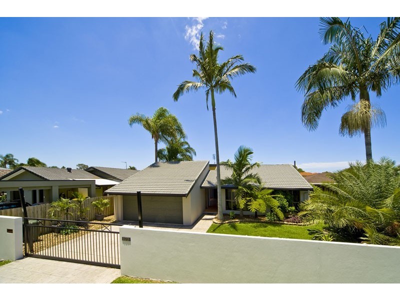 123 Witt Avenue, Carrara QLD 4211