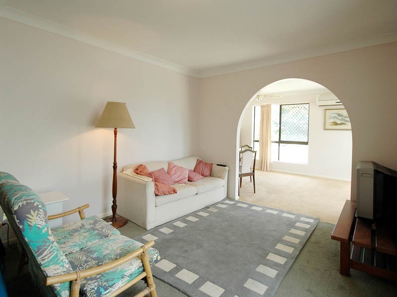 23 Pinkwood Drive, Ashmore QLD 4214