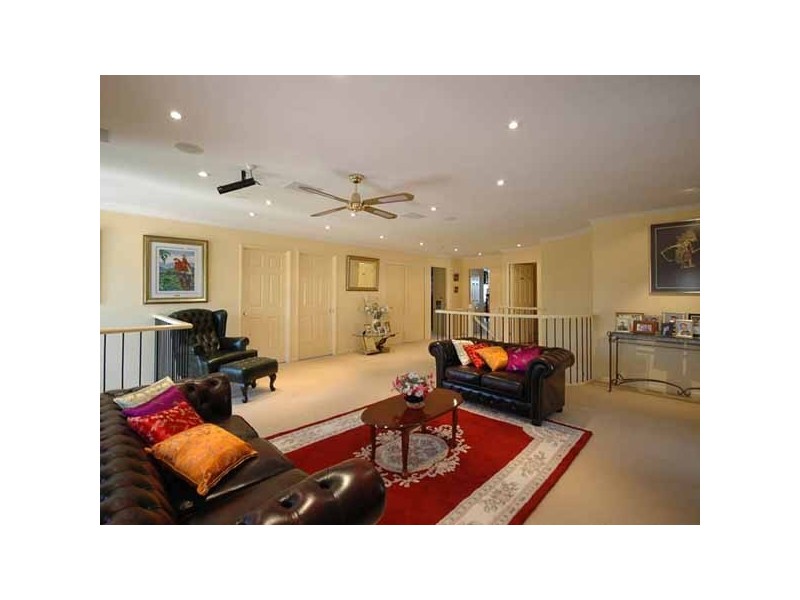 52 Fitzwilliam Street, Carrara QLD 4211
