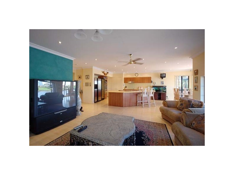 52 Fitzwilliam Street, Carrara QLD 4211