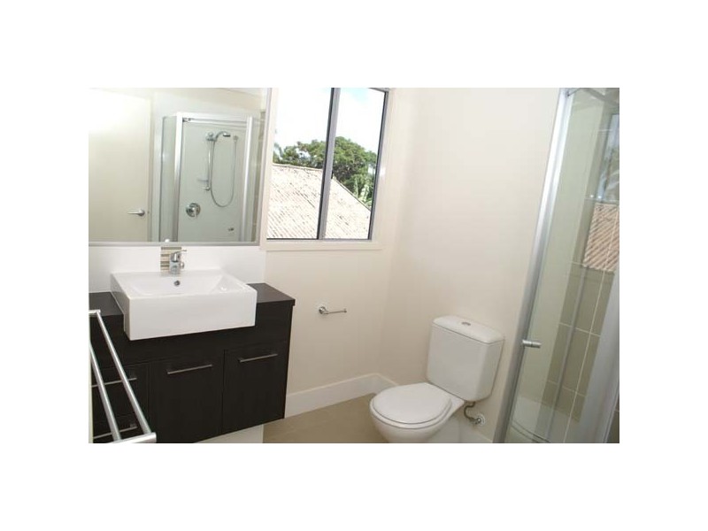 2/135 Johnston Street, Southport QLD 4215