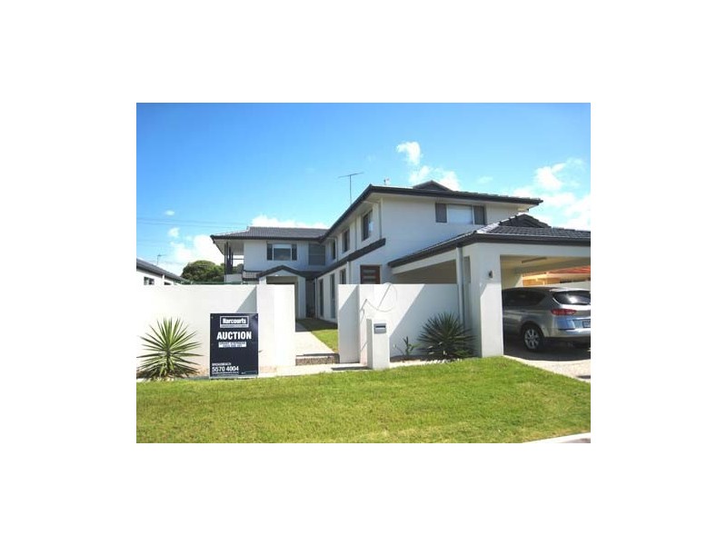 7 Rosemont Avenue, Broadbeach Waters QLD 4218