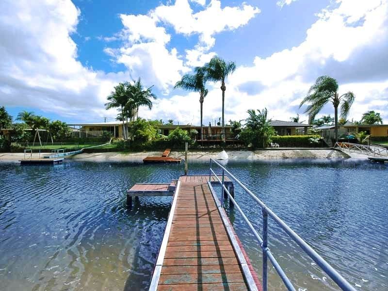 5 San Michele Court, Broadbeach Waters QLD 4218