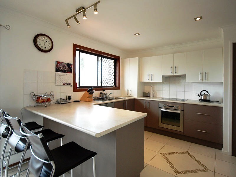 5 San Michele Court, Broadbeach Waters QLD 4218