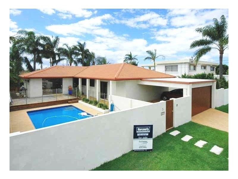 5 San Michele Court, Broadbeach Waters QLD 4218