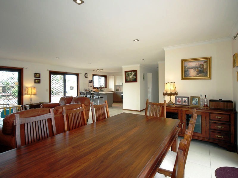 5 San Michele Court, Broadbeach Waters QLD 4218