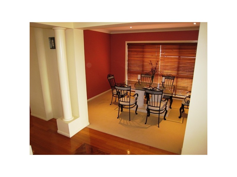 34 Sunshine Boulevard, Broadbeach Waters QLD 4218