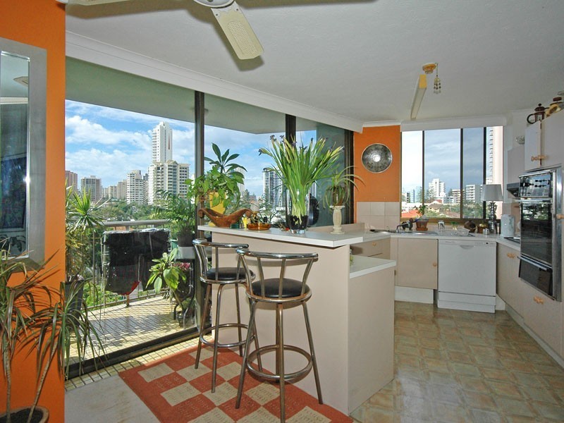 21/37 Monaco Street, Surfers Paradise QLD 4217