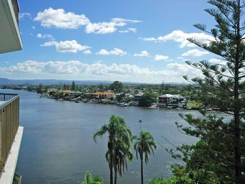 21/37 Monaco Street, Surfers Paradise QLD 4217