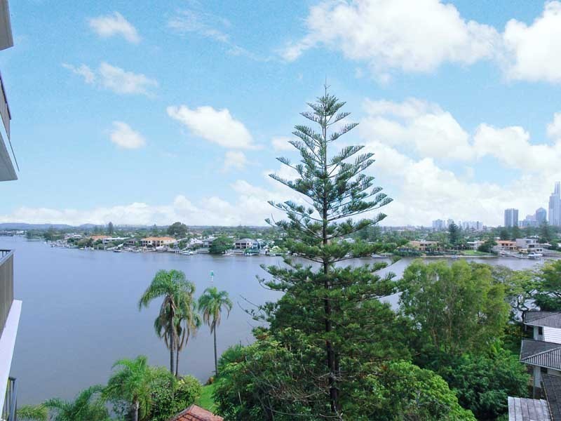 21/37 Monaco Street, Surfers Paradise QLD 4217