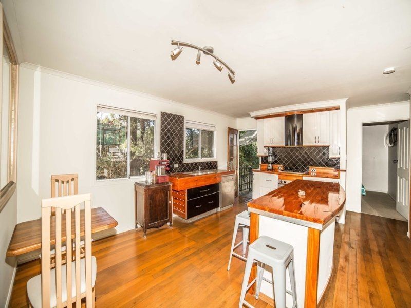 260 Benowa Road, Benowa QLD 4217