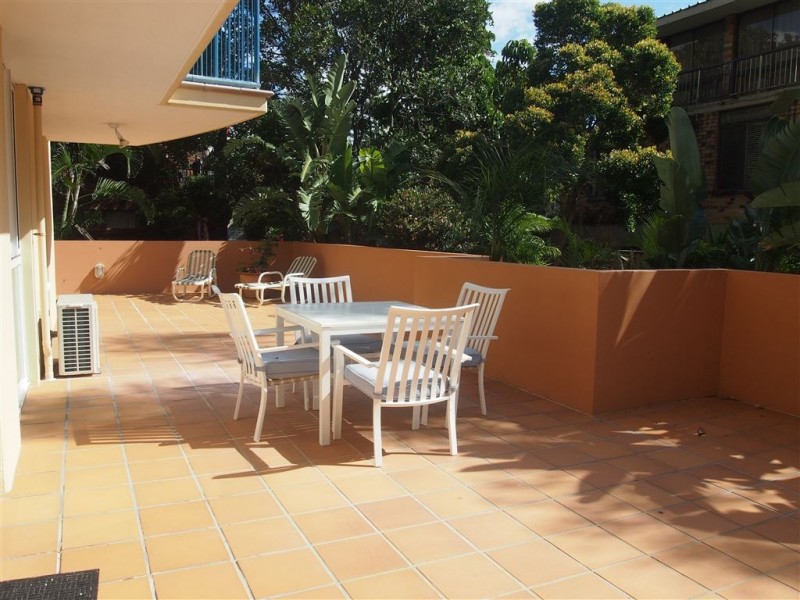 3/93 Old Burleigh Road, Broadbeach QLD 4218