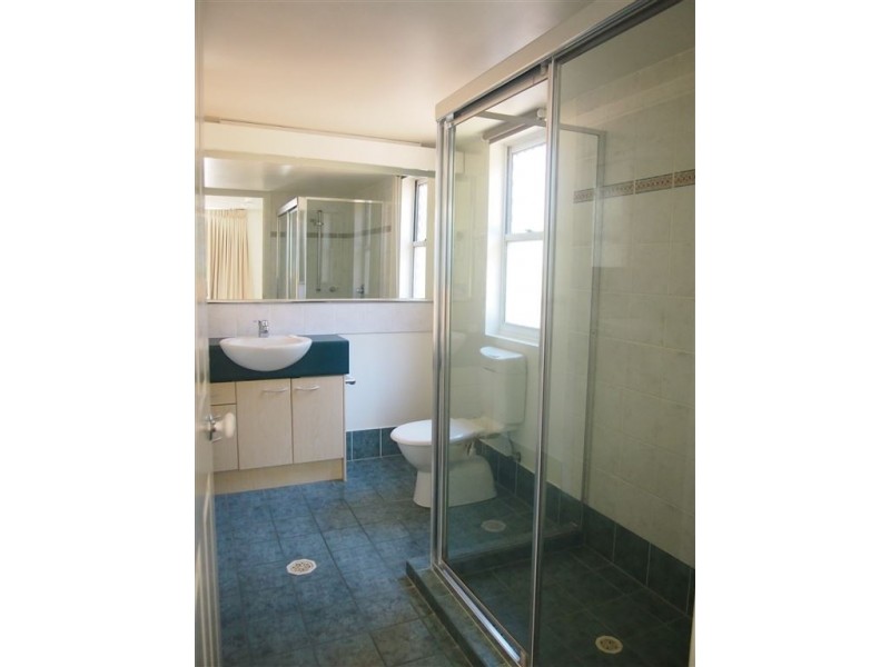 3/93 Old Burleigh Road, Broadbeach QLD 4218