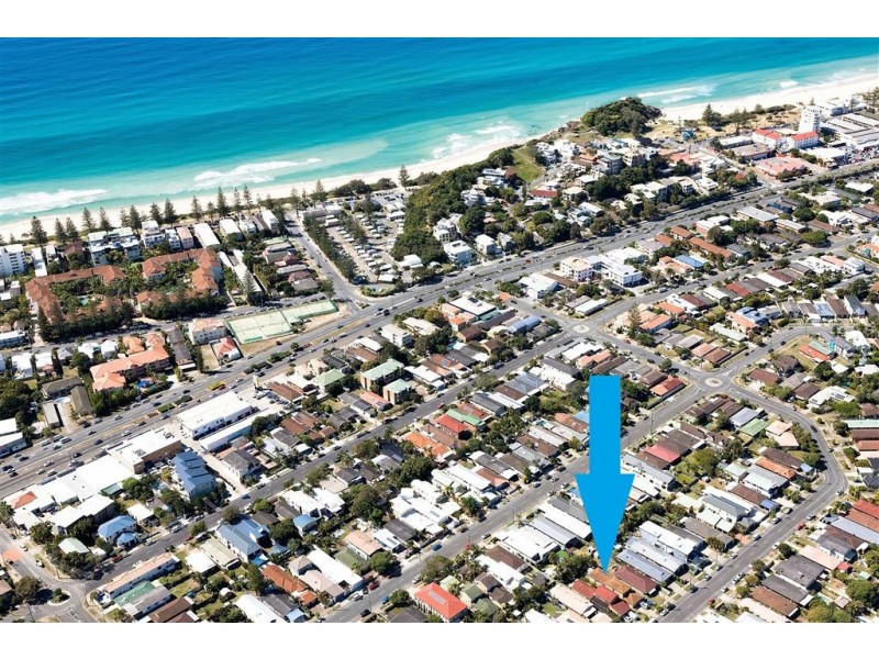 29 Chainey Avenue, Miami QLD 4220