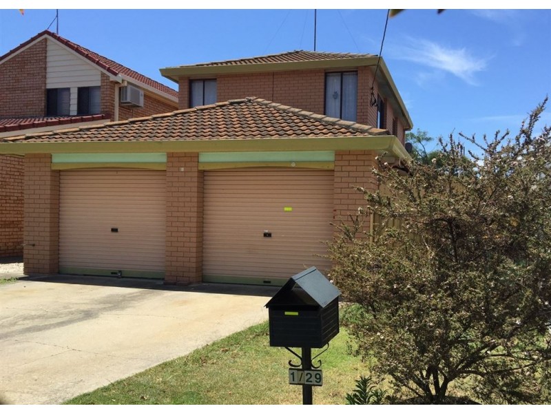 29 Chainey Avenue, Miami QLD 4220