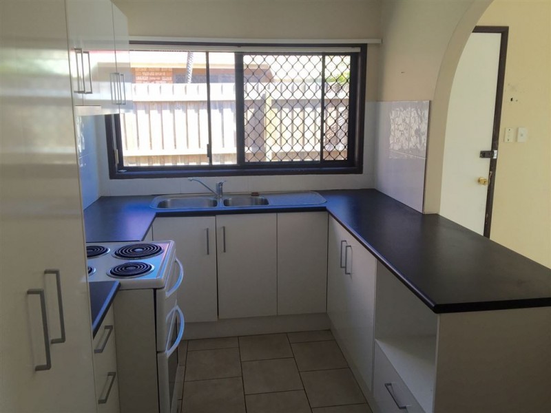 29 Chainey Avenue, Miami QLD 4220