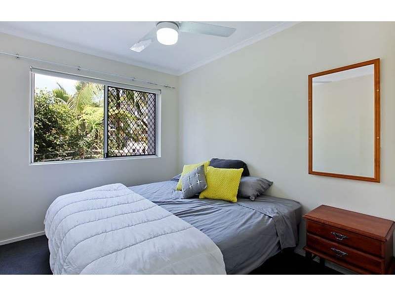 8/17 Genoa Street, Surfers Paradise QLD 4217