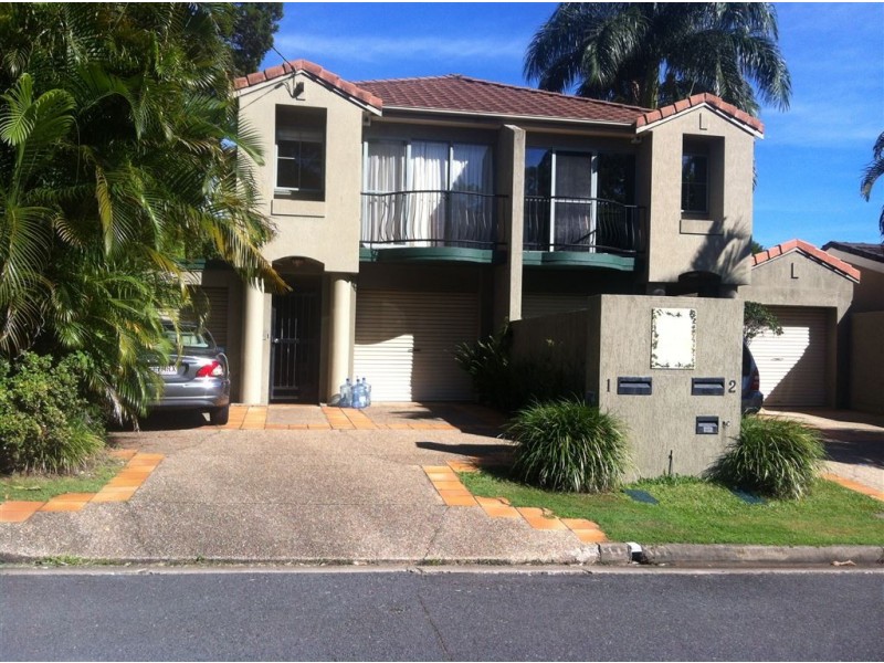 1/12 Greer Terrace, Southport QLD 4215