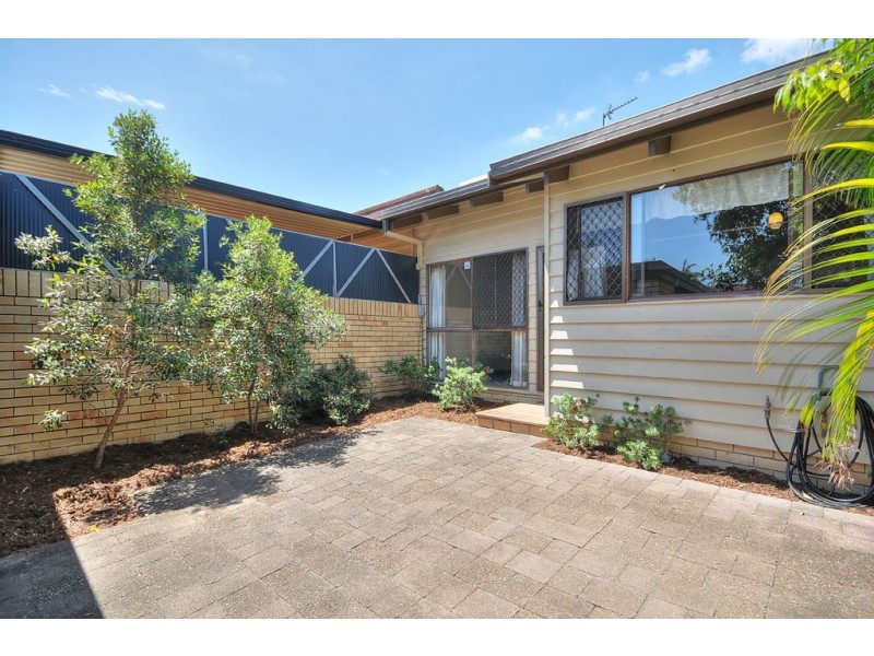 8/60 Karbunya Street, Mermaid Waters QLD 4218