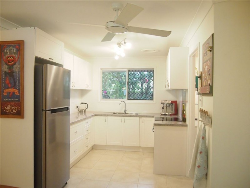 11 Doggett Drive, Miami QLD 4220