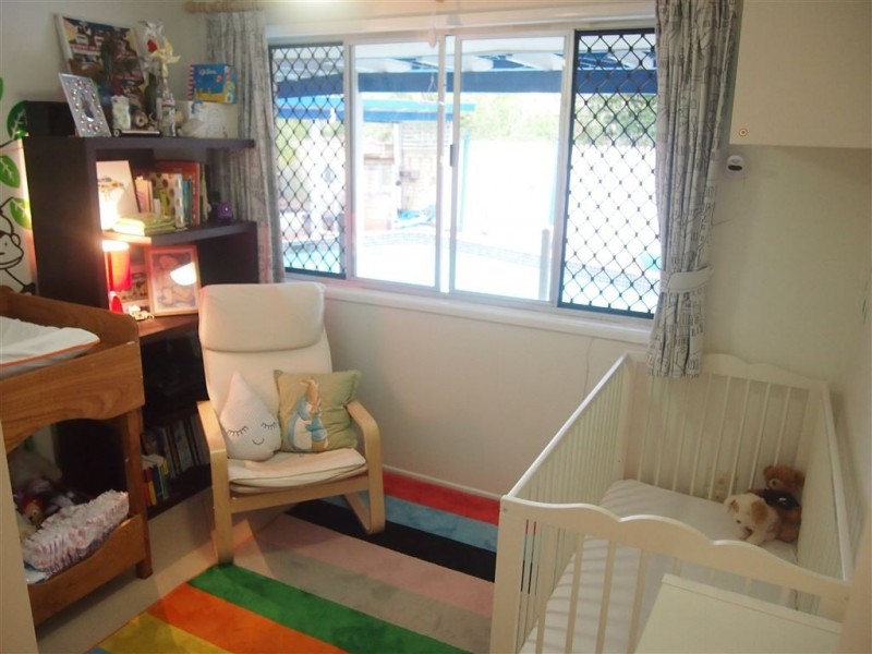 11 Doggett Drive, Miami QLD 4220