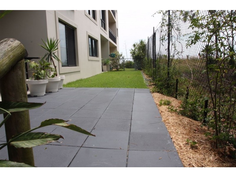 1 Great Hall Drive, Miami QLD 4220